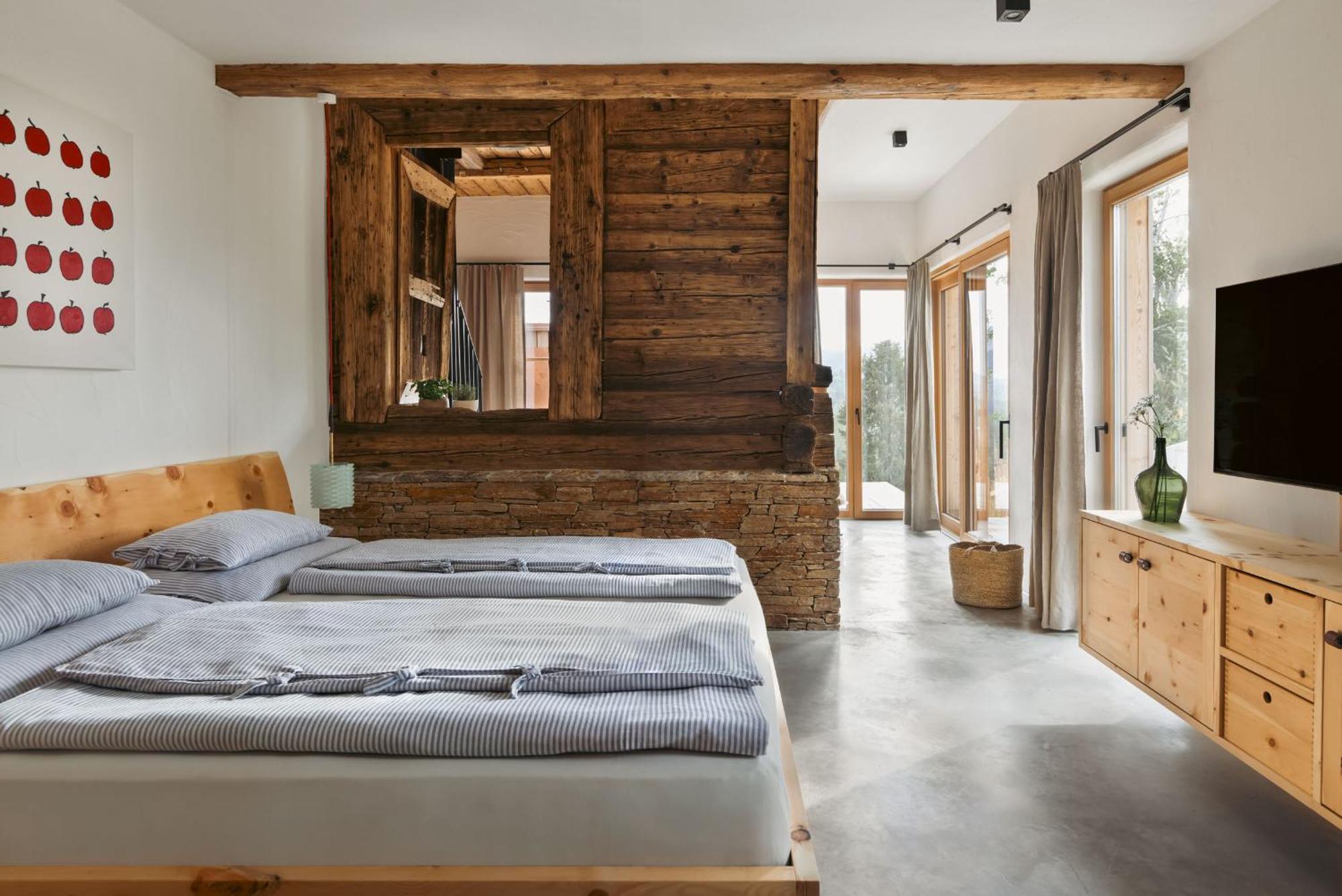 Am Wildbachberg - Luxus Ferienhaeuser Mit Infinitypool, Privatsauna Und Weinkeller دويتشلاندزبرغ المظهر الخارجي الصورة