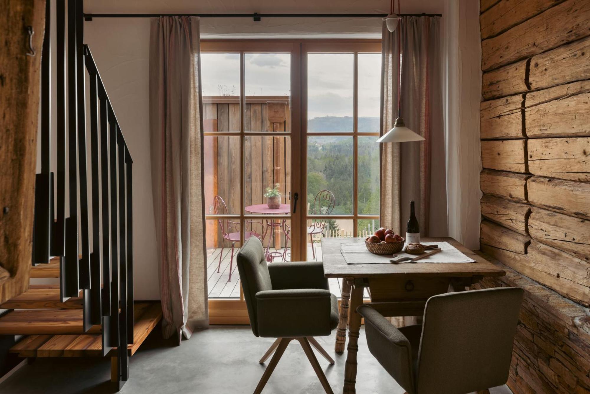Am Wildbachberg - Luxus Ferienhaeuser Mit Infinitypool, Privatsauna Und Weinkeller دويتشلاندزبرغ المظهر الخارجي الصورة