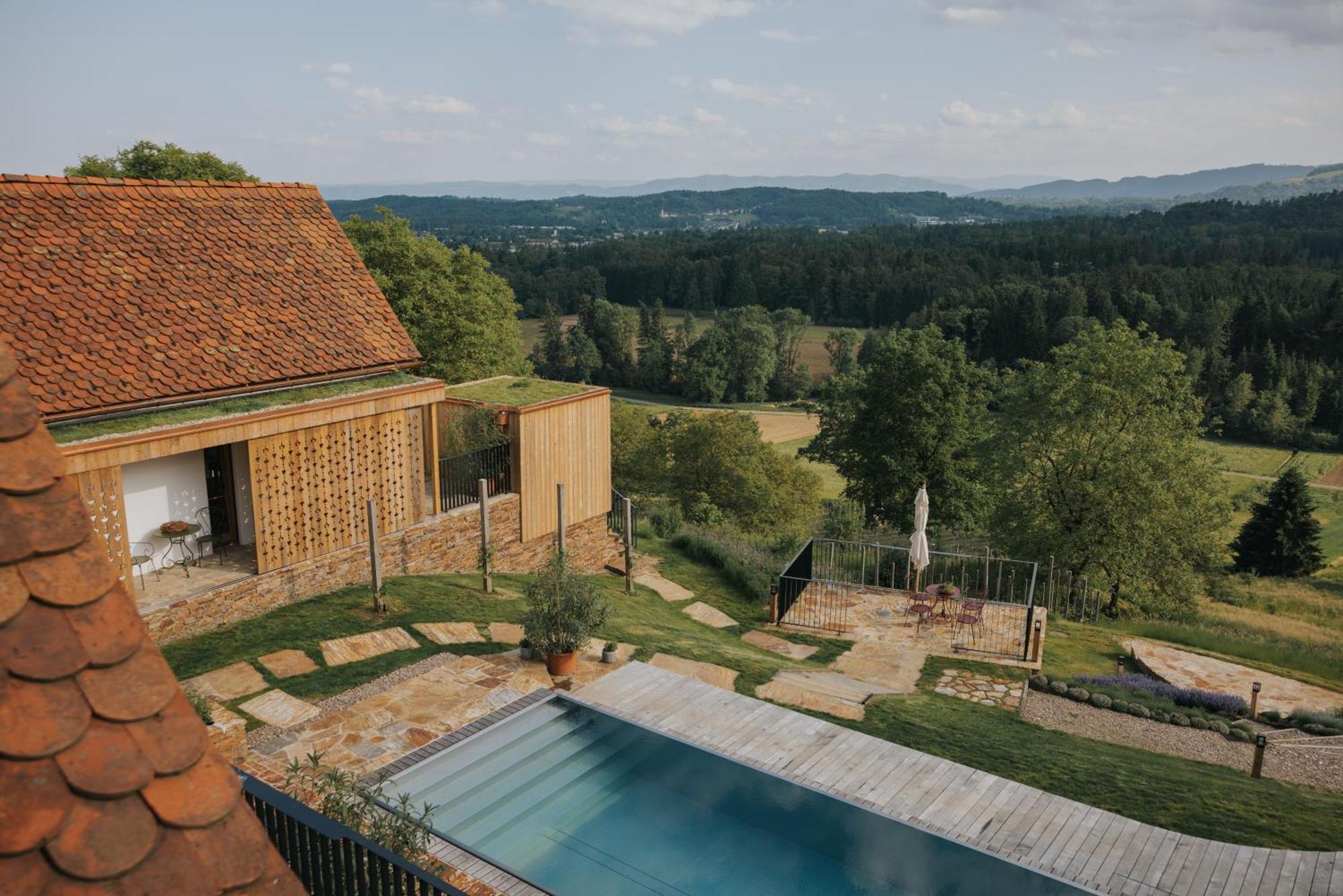 Am Wildbachberg - Luxus Ferienhaeuser Mit Infinitypool, Privatsauna Und Weinkeller دويتشلاندزبرغ المظهر الخارجي الصورة